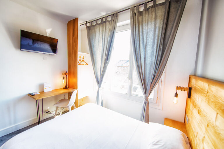 chambre-hotel-lorient-tv-internet