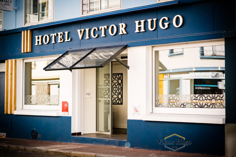 devanture hotel victor hugo